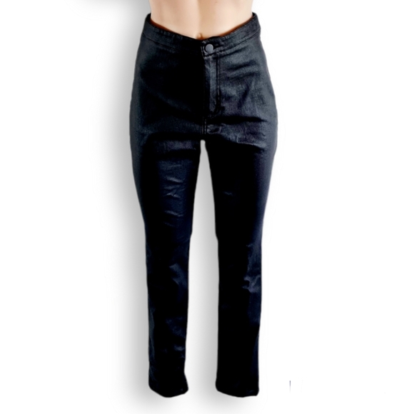 Black, faux-leather, ankle-length skinny pants - leather-look AU 10 fits 10 - 12 - Picture 3 of 6